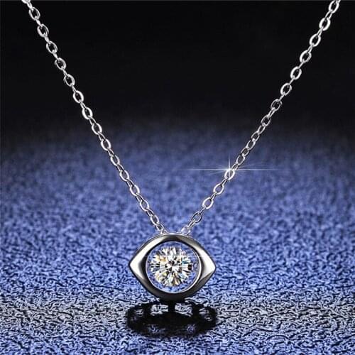 0.5 Carat Diamond Test Passed Excellent Cut D Color Moissanite Eye Pendant Necklace Female Jewelry Silver 925 Wedding Chain Gift