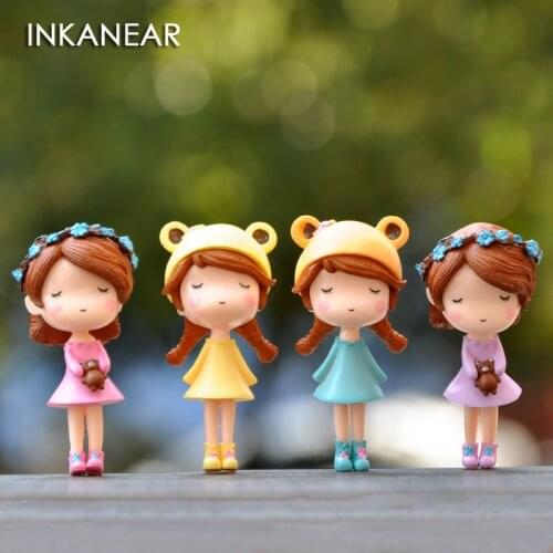 4pcs Little Girl with Wreath Model Cute Doll Miniatures Figurines Ornament Home Decor Plastic Figures Toys Gift