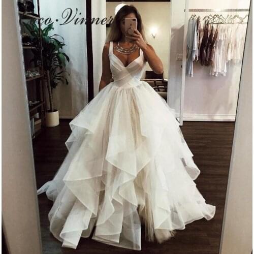 Simple Tulle Beach Wedding Dress 2021 V neck Puff Skirt Sweep Train Lace up back Elegant Ball Gown Bride Dresses W0719