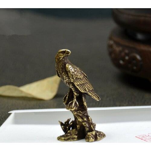 Chinas Archaize Brass Eagle Small Statue 4cm