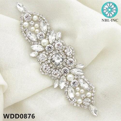 1PC )Handmade beaded sewing bridal crystal rhinestone applique iron on for wedding dresses WDD0876