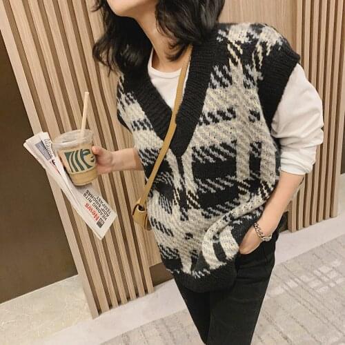 Womens Plaid Sweater Tops Vest Vintage Clothing Aesthetic Oversize Korean Style Jumper Indie Y2k Sleeveless Jacket Waistcoat Za