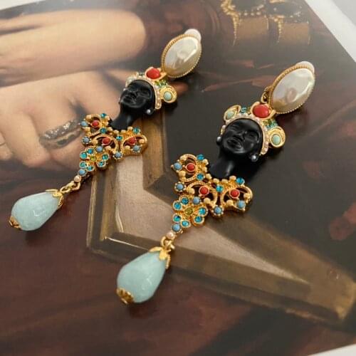 No pierced European and American vintage Medieval gemstone black beauty ear clip