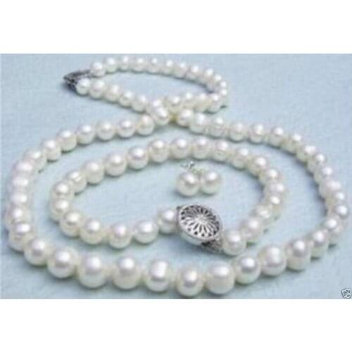 Charming 8-9MM natural Akoya white Pearl Necklace