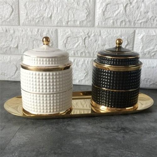 Handmade Pagoda Style Ceramic Storage Jar Tank Make Up Jewelry Box Home Decoration Candy Suger Jar Decorative Cans Candle Holder