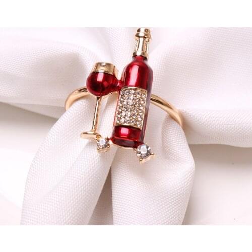 6 / PCS new red wine bottle wine cup napkin ring table accessories napkin buckle napkin ring napkin buckle