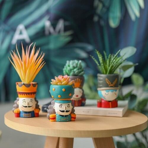 Walnut Fairy Tale Resin Flower Pot Garden Succulent Planters Flower Pot Nordic Vase for Home Tabletop Decor Flowerpot