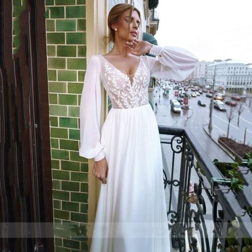 Bohemian Wedding Dress 2021 Sexy V Neck Chiffon Lace Long Puff Sleeves Boho White Bride Dresses Vestidos De Novia Wedding Gowns
