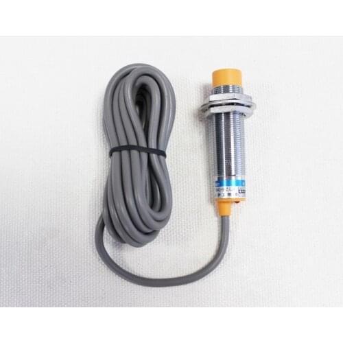 Capacitance Type Near Switch LJC18A3-B-Z/BY PNP Three Line Direct Normally Open M18