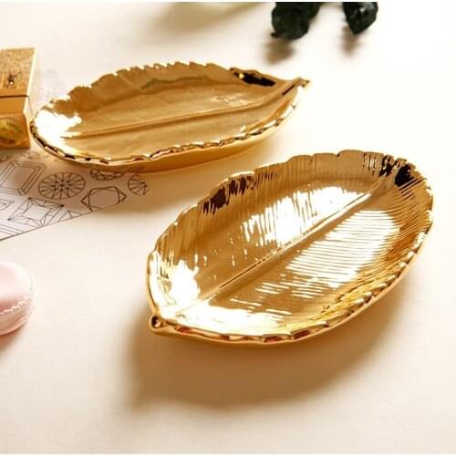 Home Decoration mini Ornament Leaf shape jewelry tray Ceramic golden key plate desktop storage ceramic leaf gifts Promotional