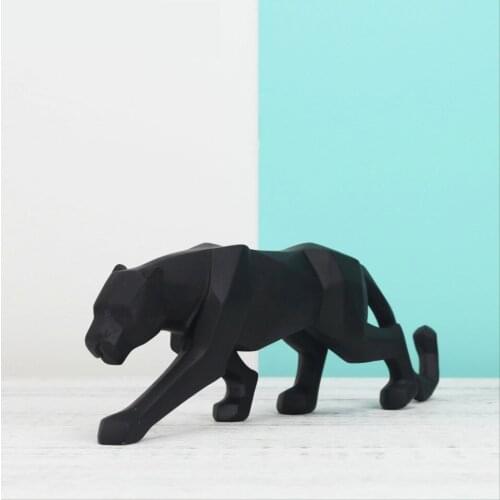 Abstract Wolf Dog Golden Animal Statues New Modern Home Decoration Accessories Leopard Geometric Sculpture Decorative Figurines