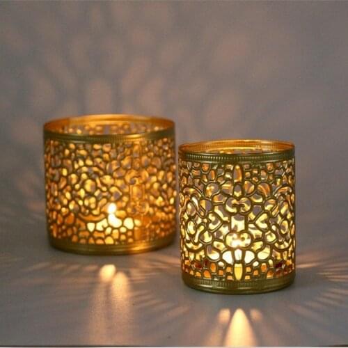 Candle Holder Stand Hollow Out Tabletop Iron Candlestick Holder Home Ornaments Iron Decorate Aromatherapy Scented Candle Holder