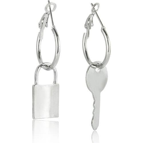 New Lock Key Drop Earrings for Women Jewelry Simple Asymmetrical Alloy Earrings Wedding Party Friend Gift Boucles d'oreilles