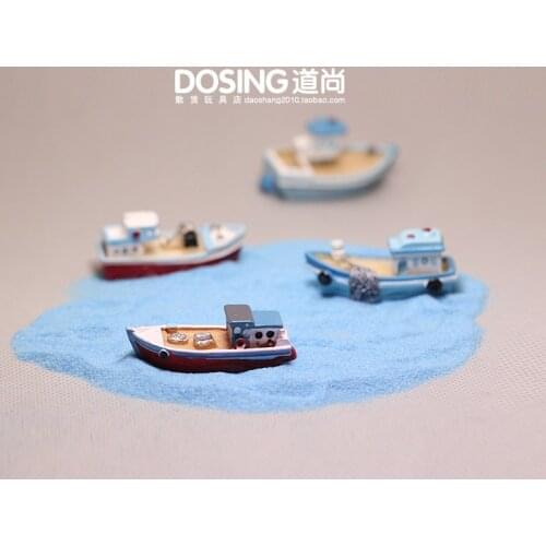 Miniature Fishing Boat Model Ornaments Sea World Mini Ship Ocean Small Sailboat Aquarium Decoration Sailing Speedboat Decor Toys