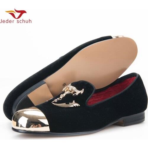 Jeder Schuh Men Black Velvet Shoes With Skull Buckle And Gold Toe British Style Men Loafers Luxurious Men Dress Shoes Men Flats