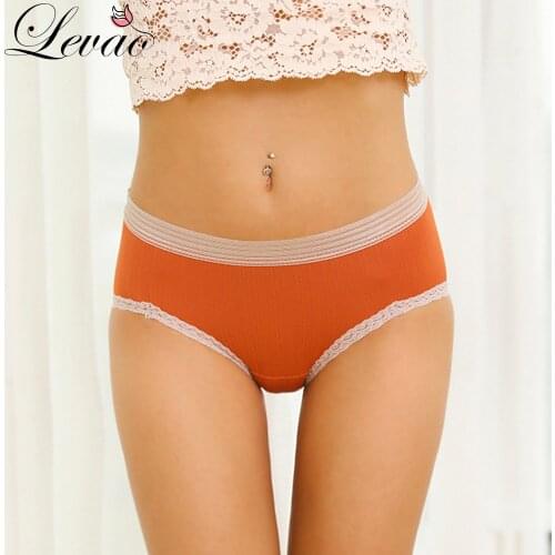LEVAO Soft Cotton Underwear For Women Comfortable Seamless Underpants Panties Lace Briefs Ladies Sexy Intimates Solid Pantys
