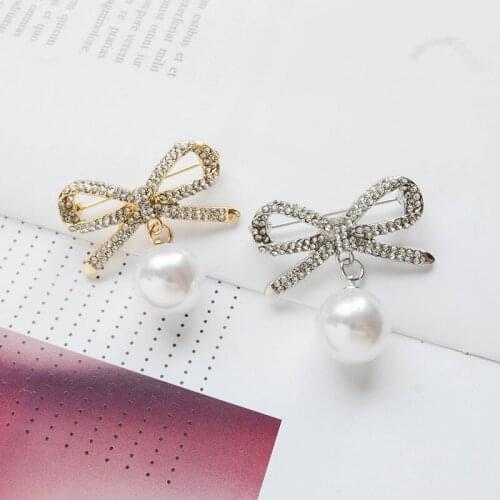 New Simple Fashion Bow Brooches for Women Bowknot Brooch Pin Pearl Pendant Safety Lapel Pins Brooch Wedding Jewelry Accessories