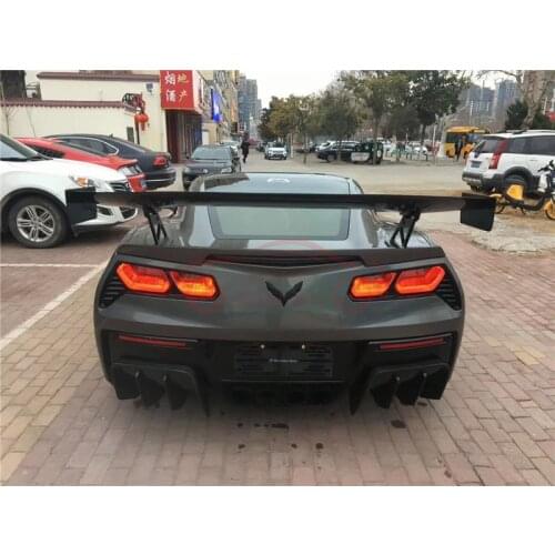 Suitable for Corvette C7 carbon fiber rear lip, wrap angle, small wrap, spoiler, auto parts, auto accessories