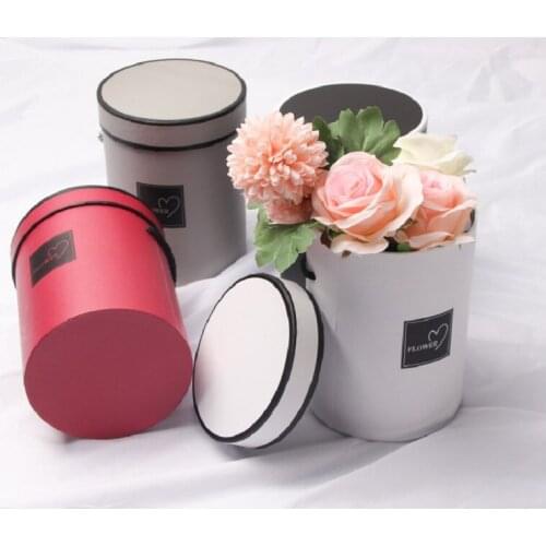 Round Flower Paper Boxes Lid Hug Florist Flower Bucket Gifts Packaging Box Gift Candy Bar Party Wedding gift Storage Boxes New