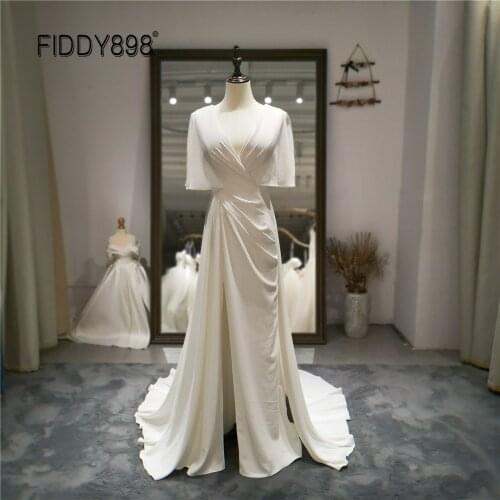 Simple Boho Wedding Dresses 2021 Plus Size Short Sleeves Slit Wedding Party Dress V-Neck A-line Sweep Train Bride Gown