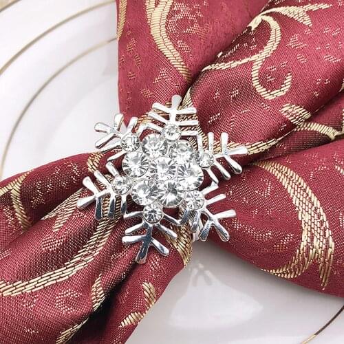 6Pcs Christmas Snowflake Circle Wedding Party Decor Napkin Ring Towel Buckles