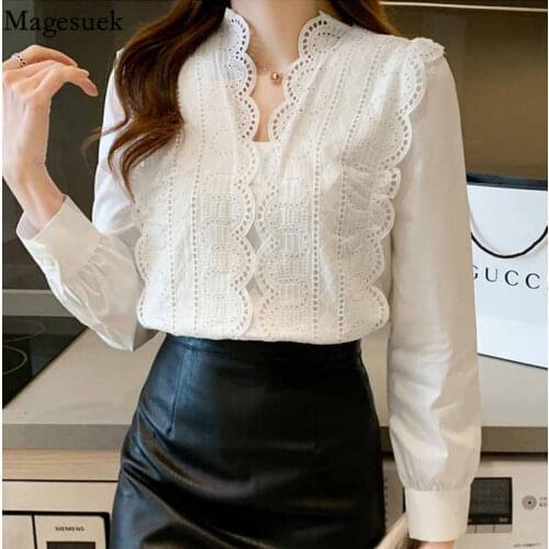 Autumn French Hollow Out Blouse Women Fashion V Neck Flower Lace Stitching Shirt Vintage Loose Womens Long Sleeve Top 16618