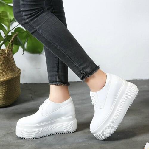 2021 Autumn New Womens Shoes Patent Leather Round Toe Lace-up Thick-soled White Shoes Womens Inner-increasing Single Shoes