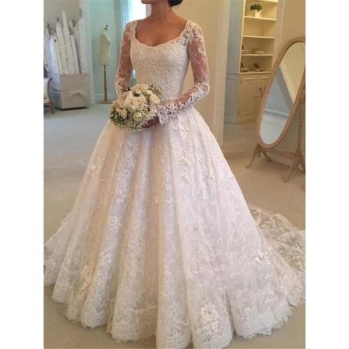 Luxurious Lace Wedding Dress Scoop Long Sleeves Bride Dresses A-line Court Train Bridal Gowns with Button Vestido De Noiva