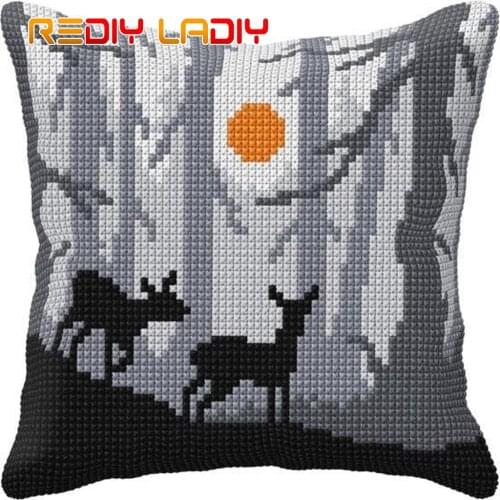 Cross Stitch Cushion Deer in Autumn Night Needlepoint Kit Pre-Printed Canvas Thick Yarn Cross-stitch Pillow Case Arts and Crafts