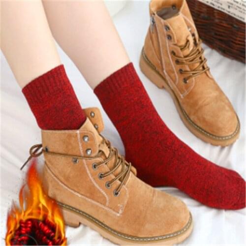 Womens thickened terry socks, autumn and winter pure cotton warm middle tube winter Japanese Plush sock LA470