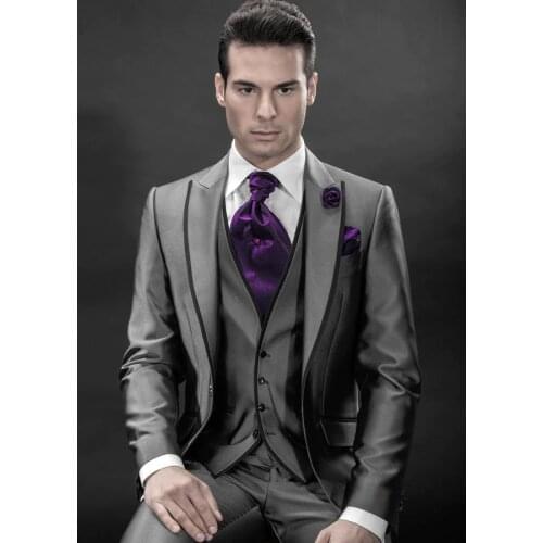 Brand New Mens Suits Groomsmen Peak Lapel Groom Tuxedos Shiny Grey Strips Wedding Best Man Suit (Jacket+Pants+Tie+Vest) A77