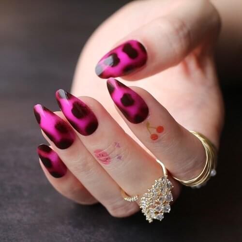 Repeated use of artificial acrylic nails Pink Leopard Almond Fake Nails Stiletto Cheetah Rose &Black Shiny
