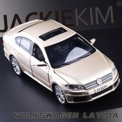 High Simulation Exquisite Collection Toys: Double Horses Car Styling Lavida 1:32 Alloy Car Model Sounds and Light Best Gifts