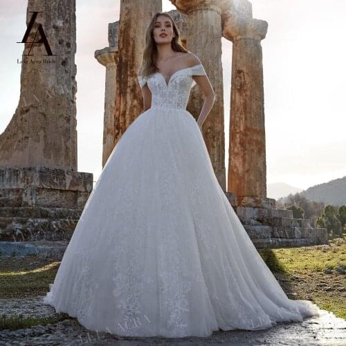 LelaAcra Sweetheart Wedding Dress 2022 Appliques Beading Backless A-Line Court Train Princess Bride Gowns NE02 Vestido de Noiva