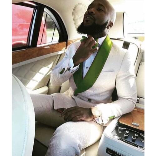 Trendy New White Jacquard Prom Wedding Suits for Men Men Suit Tuxedos with Green Lapel Slim Fit Groom Blazer Pants 2 Piece Set