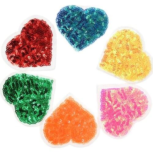 6pcs/set Love Heart Sweater Sequined Embroidery Stickers Diy Handmade Patchwork Clothes Appliqued Jeans Patch Motif Badge