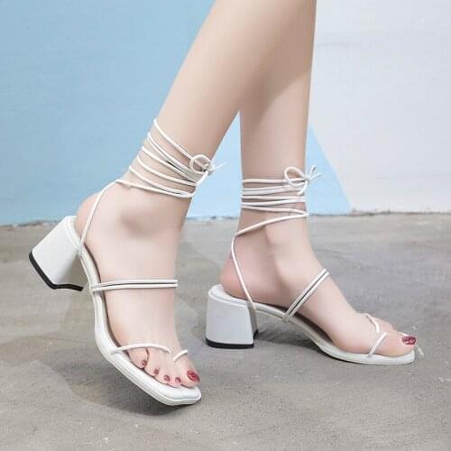 Summer women sandals narrow band vintage square toe high heels cross strap thong sandals women V shape design shoes women 2021