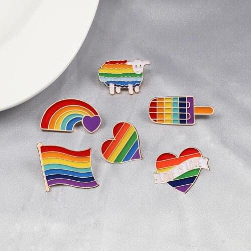 Fashion Rainbow Print Brooch Lapel Cartoon Pins Brooches Cute Wholesale Gifts For Friends Backpack Pins Badges Jewelry V8F0