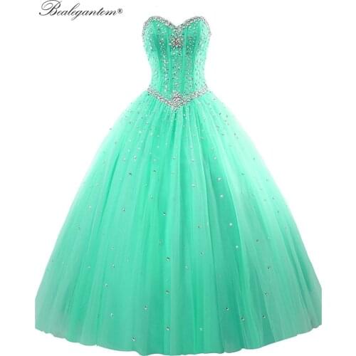 Quinceanera Dresses 2021 New Luxury Sweethear Ball Gown Tulle Beads Sweet 16 Dress Prom Party Gown Vestidos De Quinceanera BM357