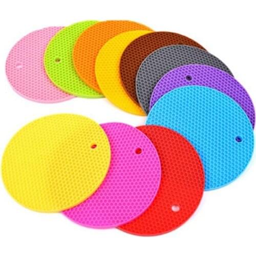 Silicone Mats Placemat 18cm Multifunction Round Heat Resistant Drink Cup Coasters Kitchen Tools Accessories Gadgets