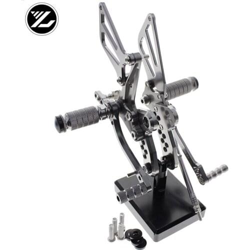 CNC Verstelbare Rearsets Achter Set Motorfiets Footrest Moto Pedaal pedal For Suzuki GSXR1300 HAYABUSA GSX 1300R 1999-2012 2000