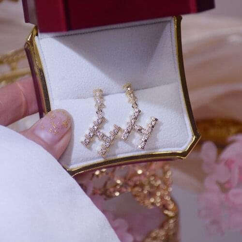 14k Real Gold Plated Fashion Jewelery Crystal Letter Exquisite Stud Earrings for Woman Holiday Party Elegant Simple Earring