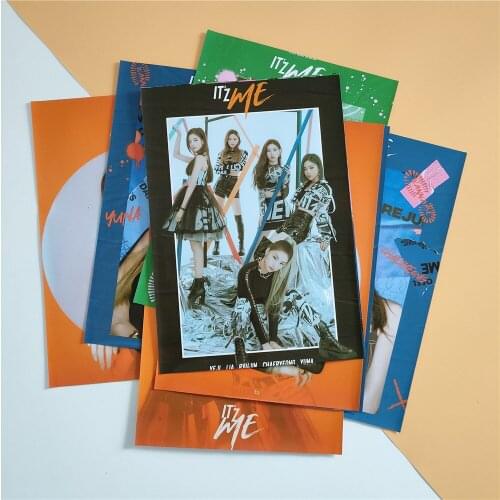 2pcs/set Kpop ITZY sticker Poster Photo Album