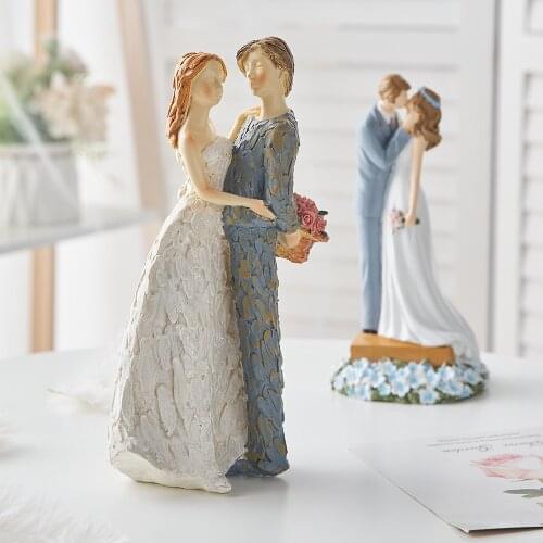 Nordic Home Decor Resin Figures Couple Model Home Decoration Accessories Desk Decoration Wedding Decoration Christmas Gifts