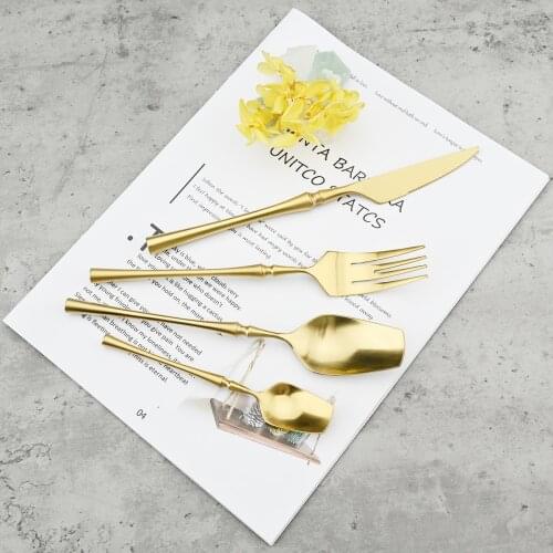 Luxury Matte Gold Tableware 304 Stainless Steel Cutlery Set Western Knife Fork Tea Spoon Dinnerware Set Patry Kitchen Silverware