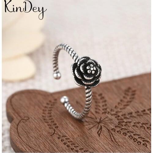 Kindey Knuckle Rings