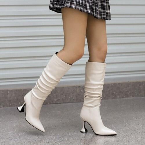 2021 New European and American Wrinkles and Knee Boots Pointed Wine Cup Heel Winter Womens Fashion Boots-8532-3
