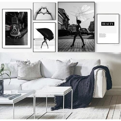 Nordic poster hand in hand beauty fashion girl Poster Wall art canvas printing painting modern style living room home decoration