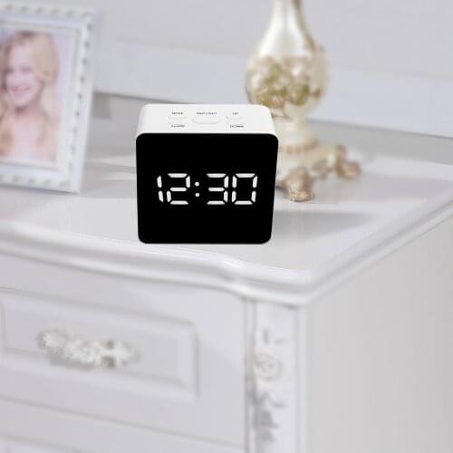 Mirror Clock with Snooze Function Thermometer Digital LED Display Desktop Clock USB & Battery Operated Desk Table Alarm Clocks
