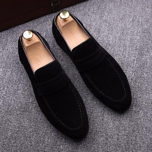 QWEDF Brand New 2019 Black Men Loafers Shoes Luxury Slip-on Moccasins Casual Men Shoes Suede Leather Mens Flats Shoes SY-32